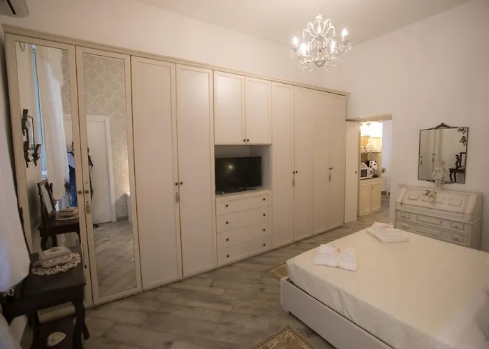 Holiday home La Regina Di Spaccanapoli *