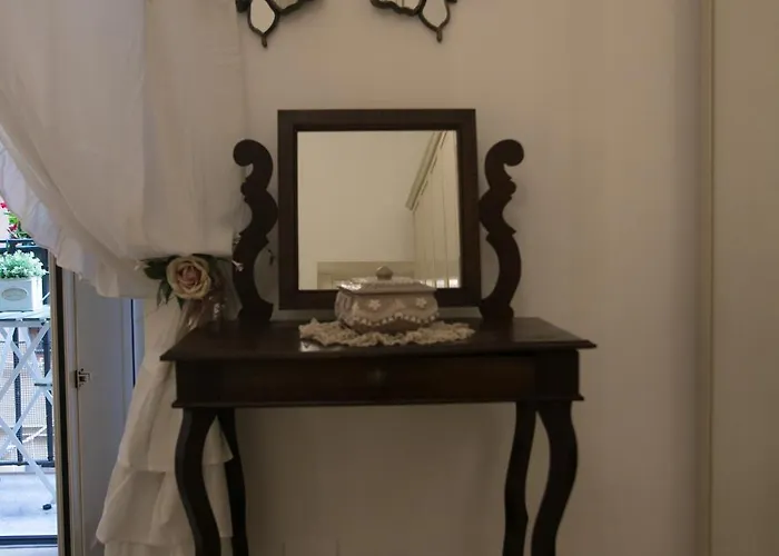 Holiday home La Regina Di Spaccanapoli *