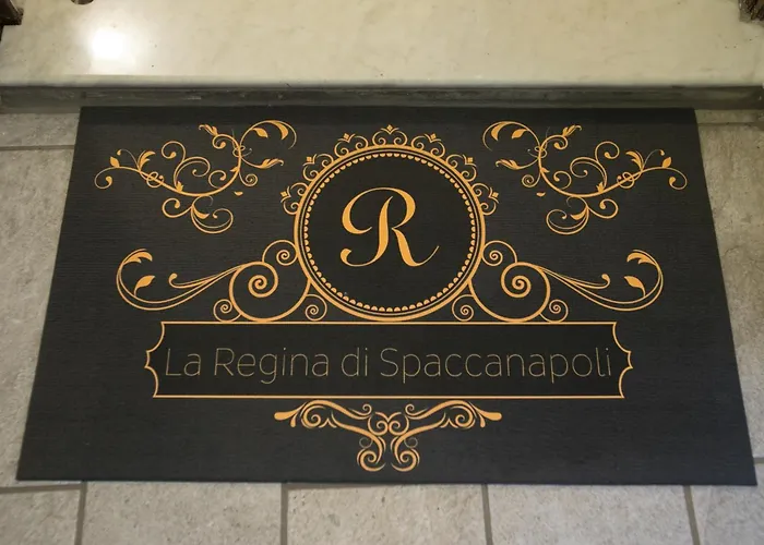 La Regina Di Spaccanapoli Naples